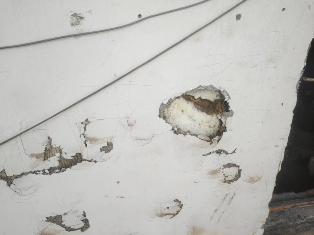 青海曝光16個安全隱患住宅小區(qū)：防護(hù)層脫落，保溫材料裸露:保溫材料
